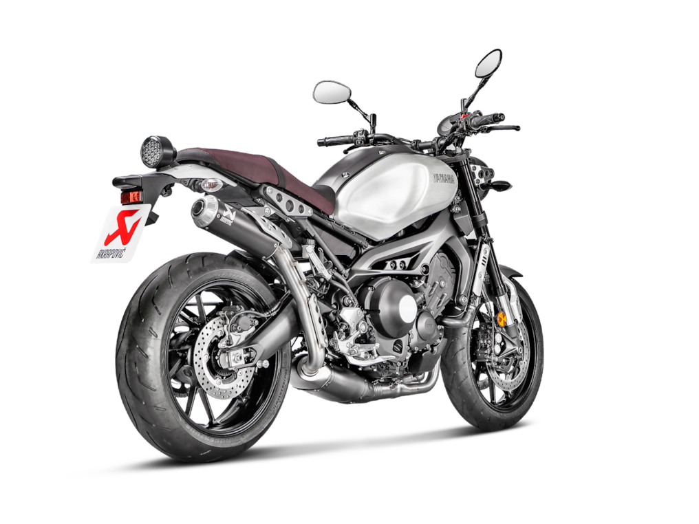 AKRAPOVIC RACING LINE YAMAHA XSR 900 2016