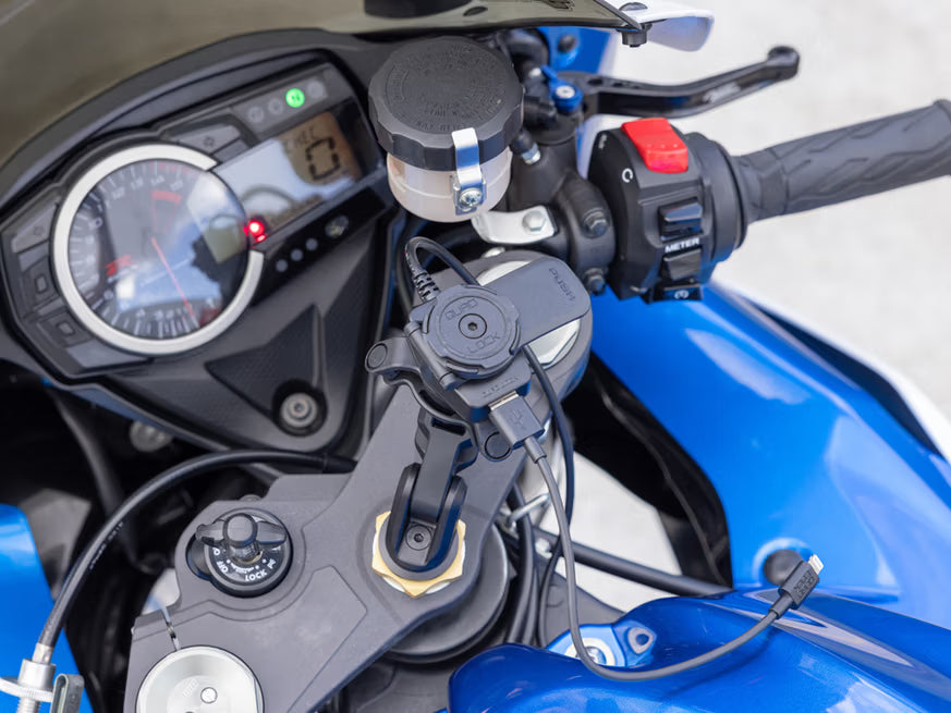 QUADLOCK MOTORCYCLE USB CHARGER